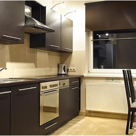 Apartment Apartament Zloty Pancerny Pociag *
