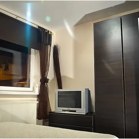 Apartament Zloty Pancerny Pociag Apartment Waldenburg